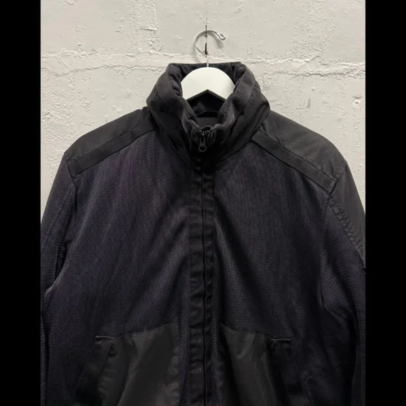 C.P. COMPANY BLACK NYLON PUFFER JACKET - Picture 4 of 15